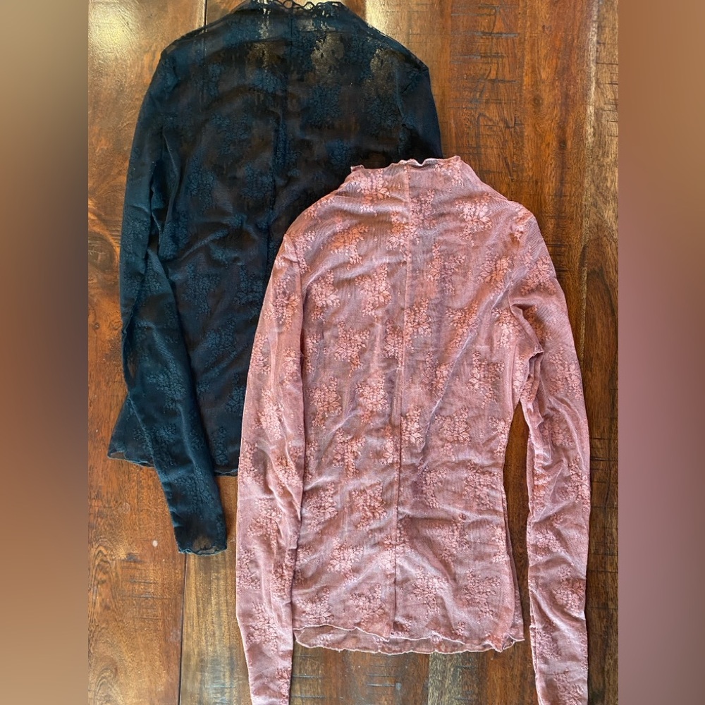 Lace Long Sleeve Tops in Black and Dusty Rose - Picture 7 of 8
